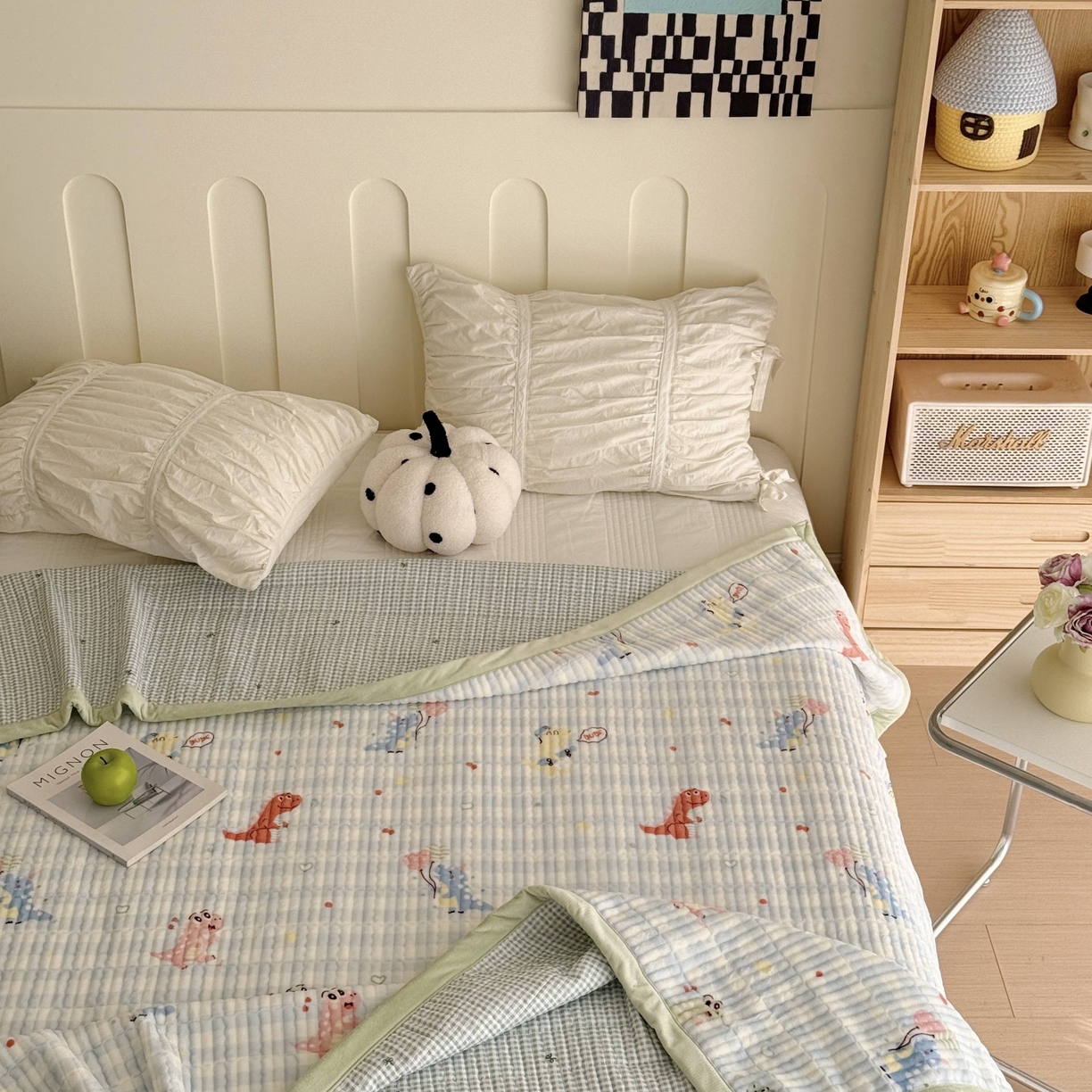 91家纺网 家纺一手货源 找家纺 于果 2025新款牛奶绒床盖单床盖床盖单件 恐龙乐园