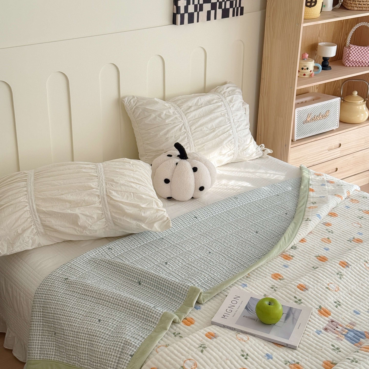 91家纺网 家纺一手货源 找家纺 于果 2025新款牛奶绒床盖单床盖床盖单件 橙香梦境