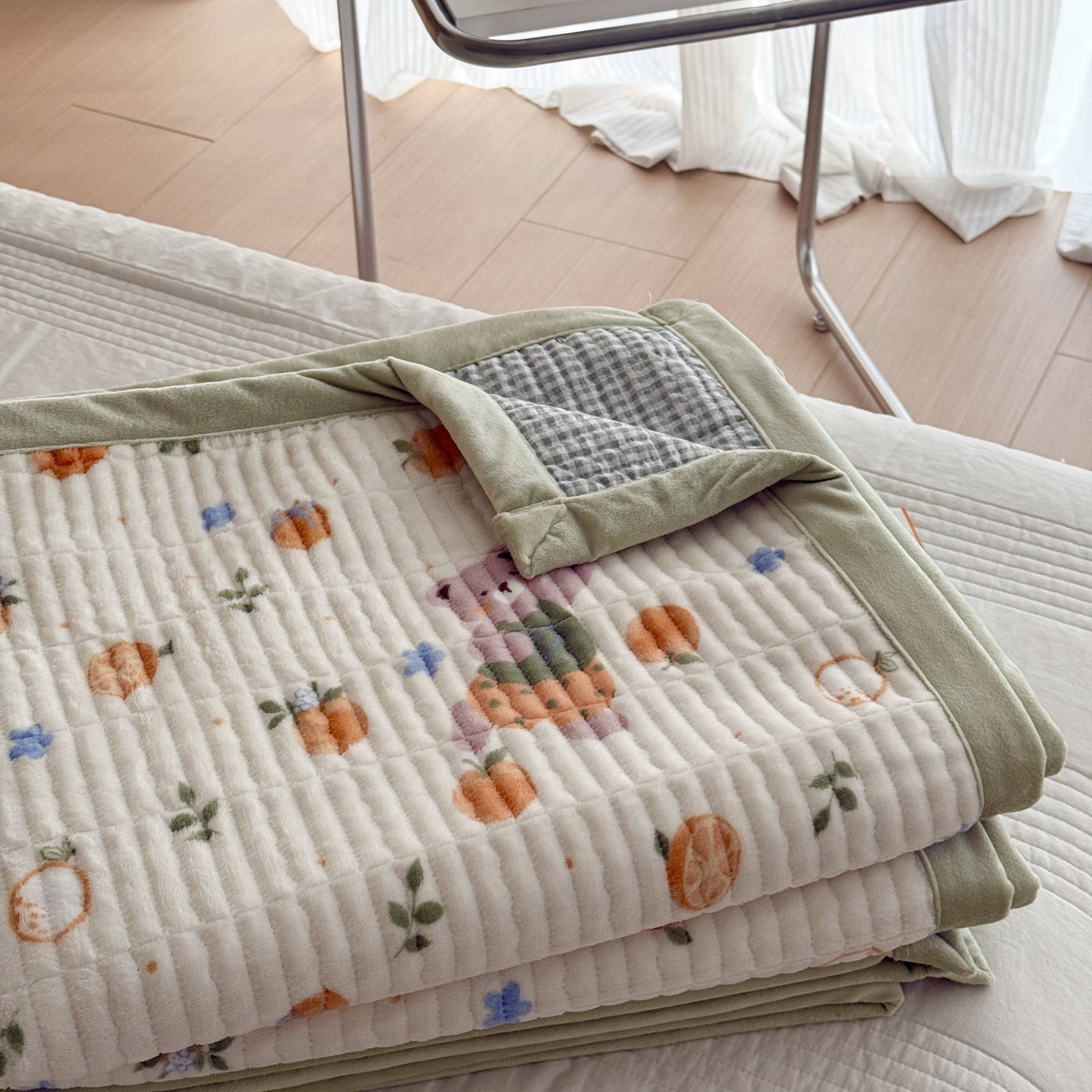 91家纺网 家纺一手货源 找家纺 于果 2025新款牛奶绒床盖单床盖床盖单件 橙香梦境