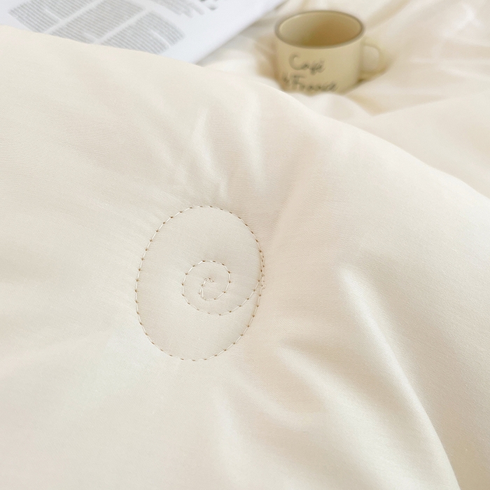 91家纺网 家纺一手货源 找家纺 VIP被业 2025新款60S立体全棉大豆被子被芯 白色