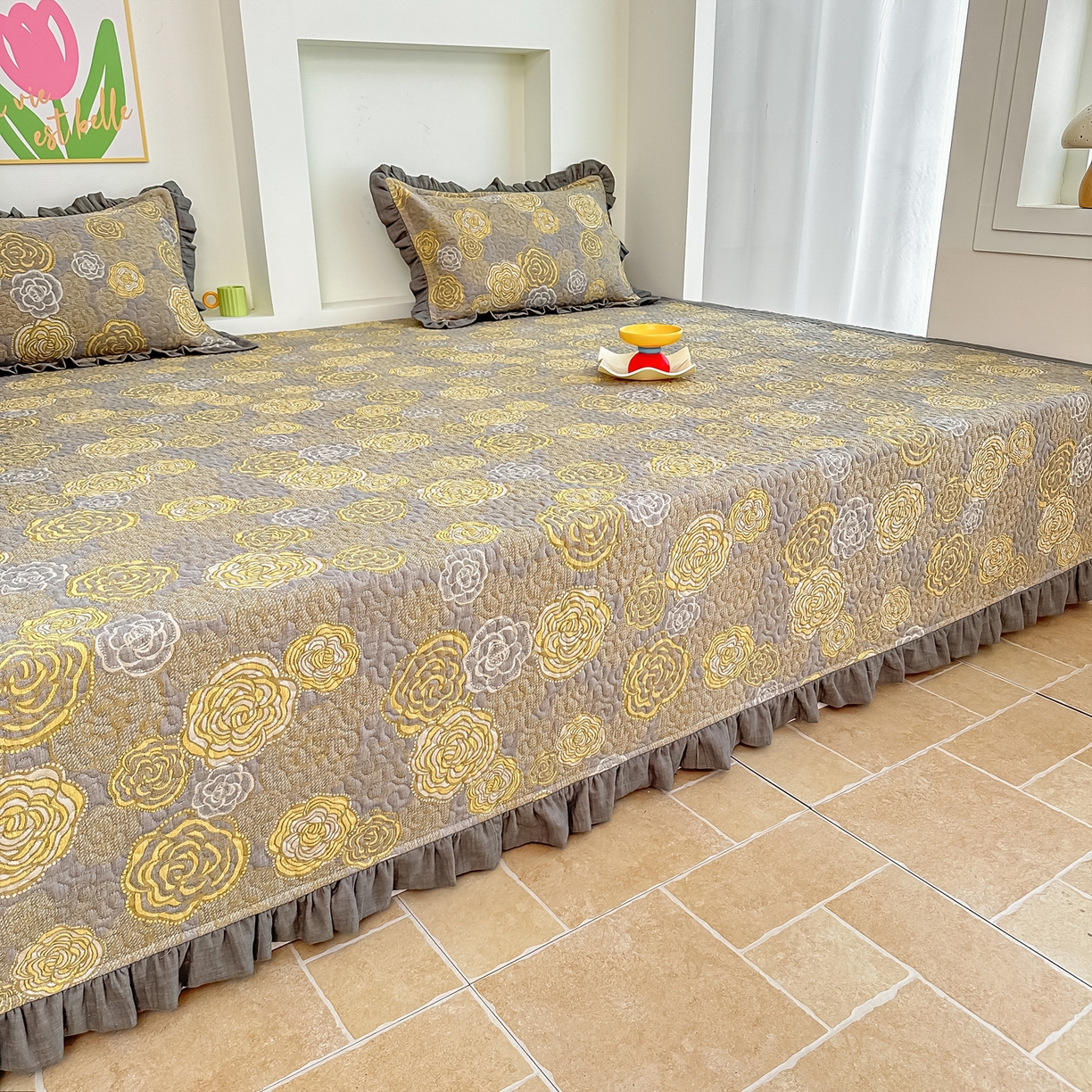 91家纺网 家纺一手货源 找家纺 手艺人家纺 2025新款双层纱夹棉防滑炕盖 榻榻米床盖 炕单床盖 A28