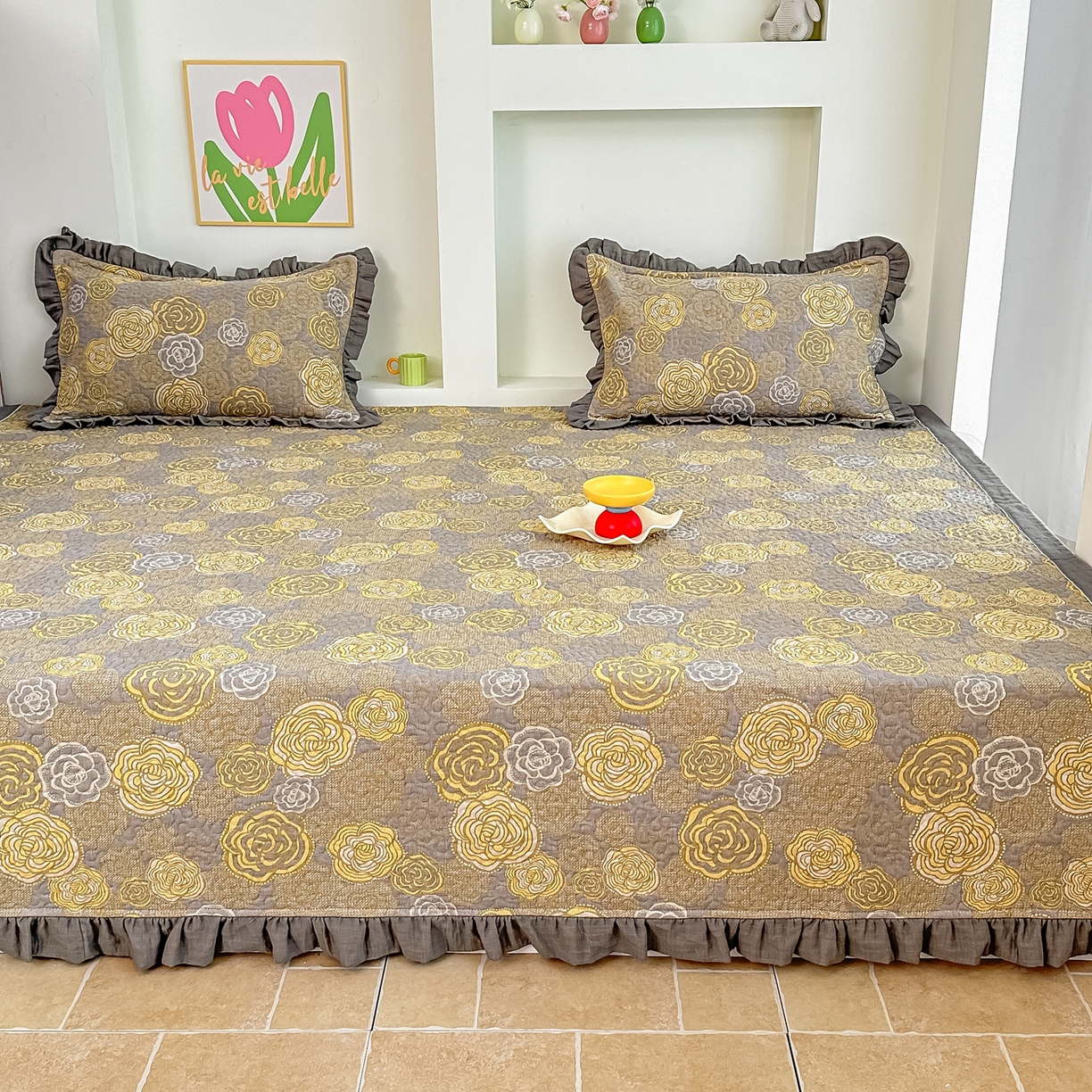 91家纺网 家纺一手货源 找家纺 手艺人家纺 2025新款双层纱夹棉防滑炕盖 榻榻米床盖 炕单床盖 A28