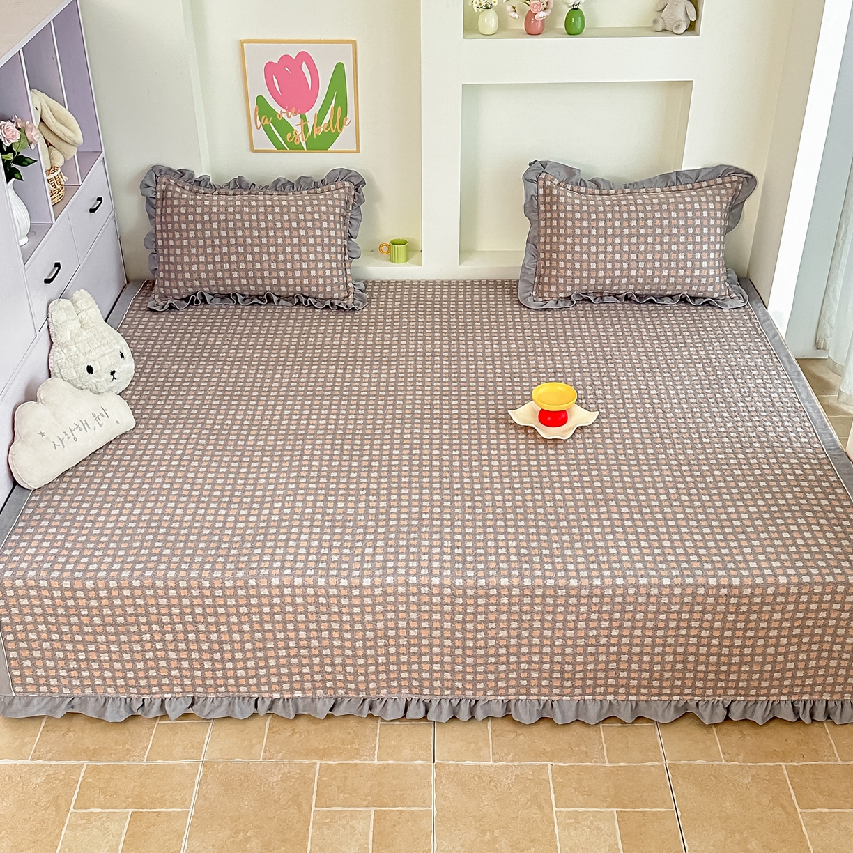 91家纺网 家纺一手货源 找家纺 手艺人家纺 2025新款双层纱夹棉防滑炕盖 榻榻米床盖 炕单床盖 A32