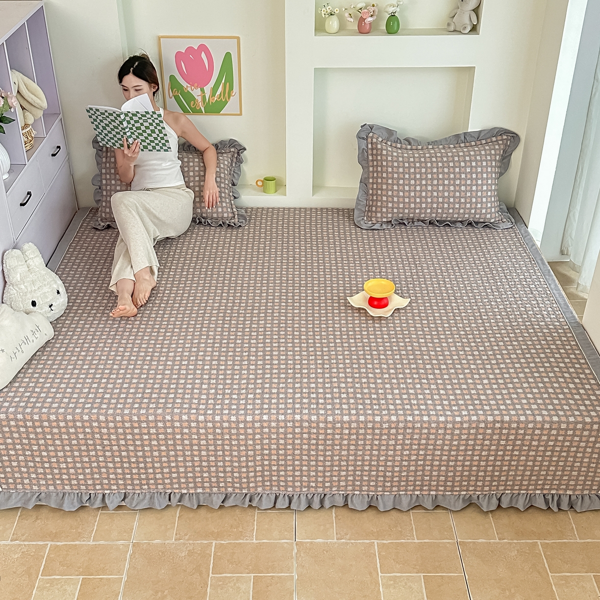 91家纺网 家纺一手货源 找家纺 手艺人家纺 2025新款双层纱夹棉防滑炕盖 榻榻米床盖 炕单床盖 A32