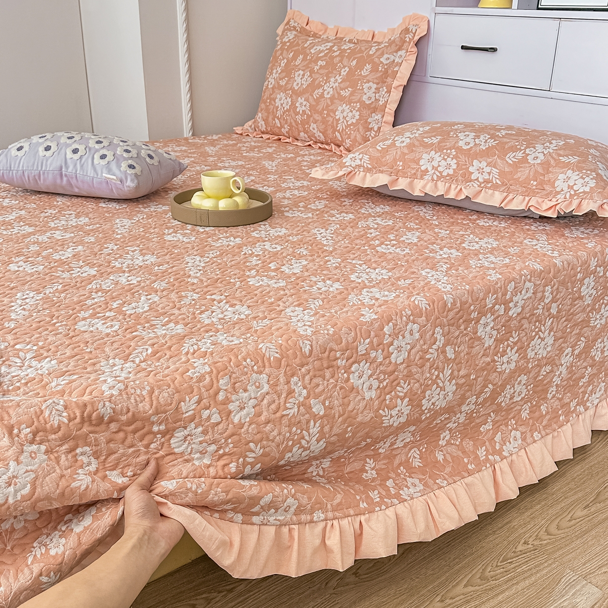 91家纺网 家纺一手货源 找家纺 手艺人家纺 2025新款双层纱夹棉防滑炕盖 榻榻米床盖 炕单床盖 A35