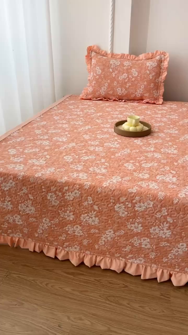 91家纺网 家纺一手货源 找家纺 手艺人家纺 2025新款双层纱夹棉防滑炕盖 榻榻米床盖 炕单床盖 A35