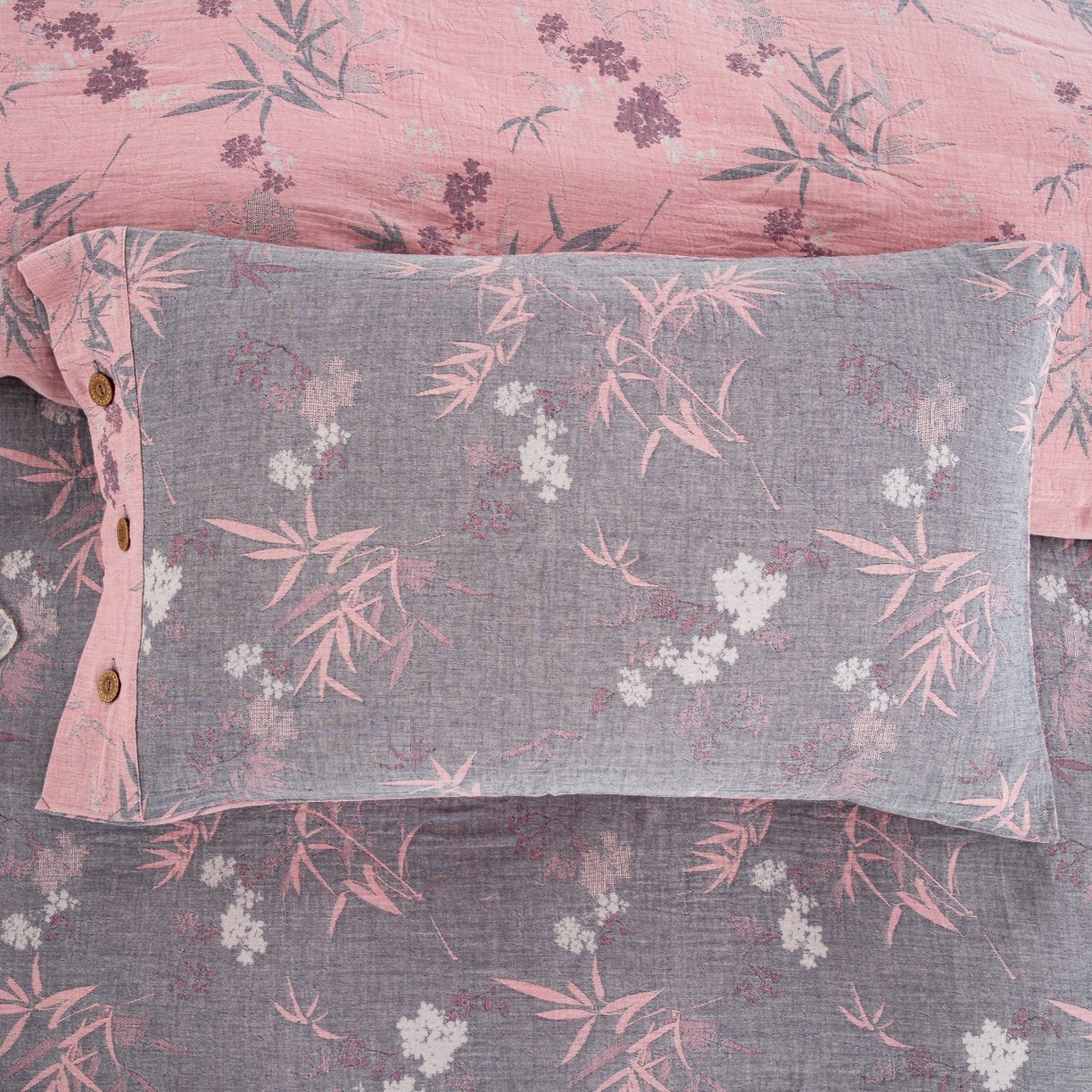 91家纺网 家纺一手货源 找家纺 （总）仰望棉麻双层纱供应链 2025新款全棉纯棉色织提花纽扣款四件套-竹韵