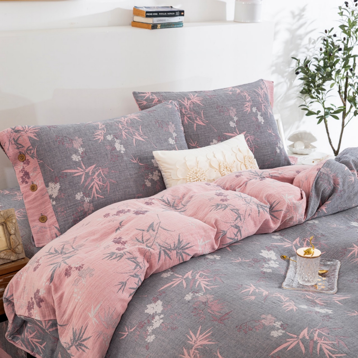 91家纺网 家纺一手货源 找家纺 仰望棉麻双层纱供应链 2025新款全棉纯棉色织提花纽扣款四件套-竹韵 竹韵-粉