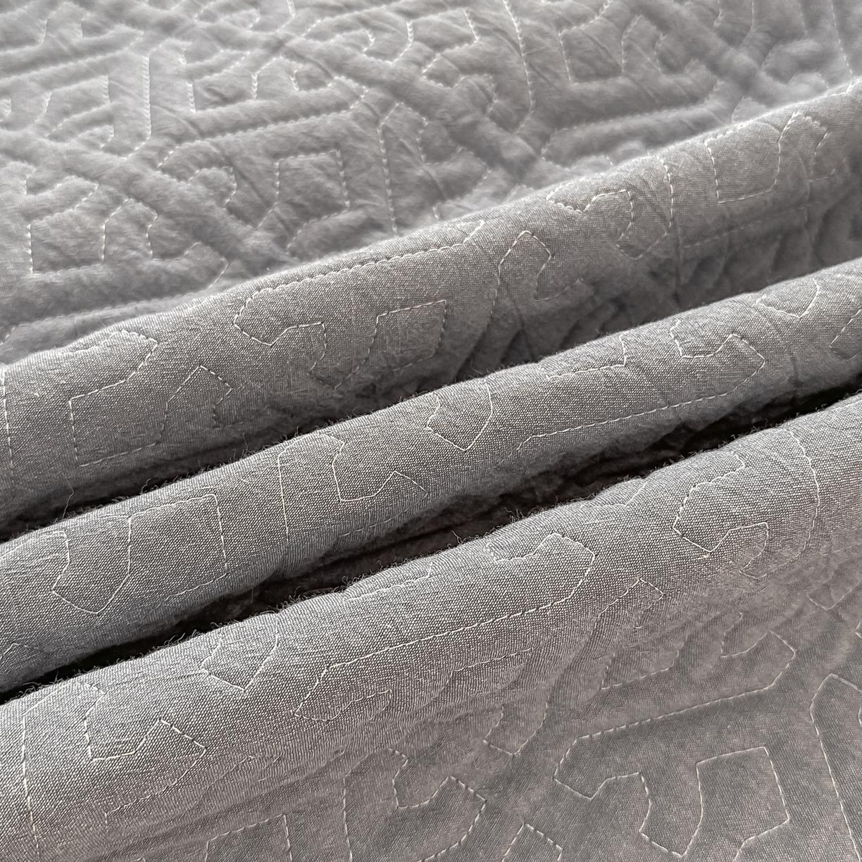 91家纺网 家纺一手货源 找家纺 手艺人家纺 2025新款全棉水洗棉榻榻米床盖炕盖系列 SX12