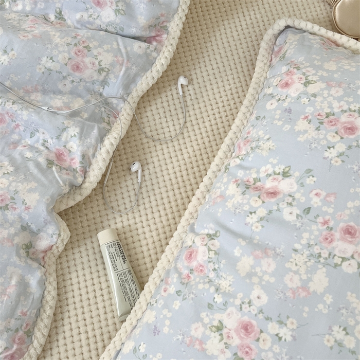 91家纺网 家纺一手货源 找家纺 荣轩 2025秋冬必备新品棉加绒华夫格提花绒工艺款四件套（铺床版）繁花