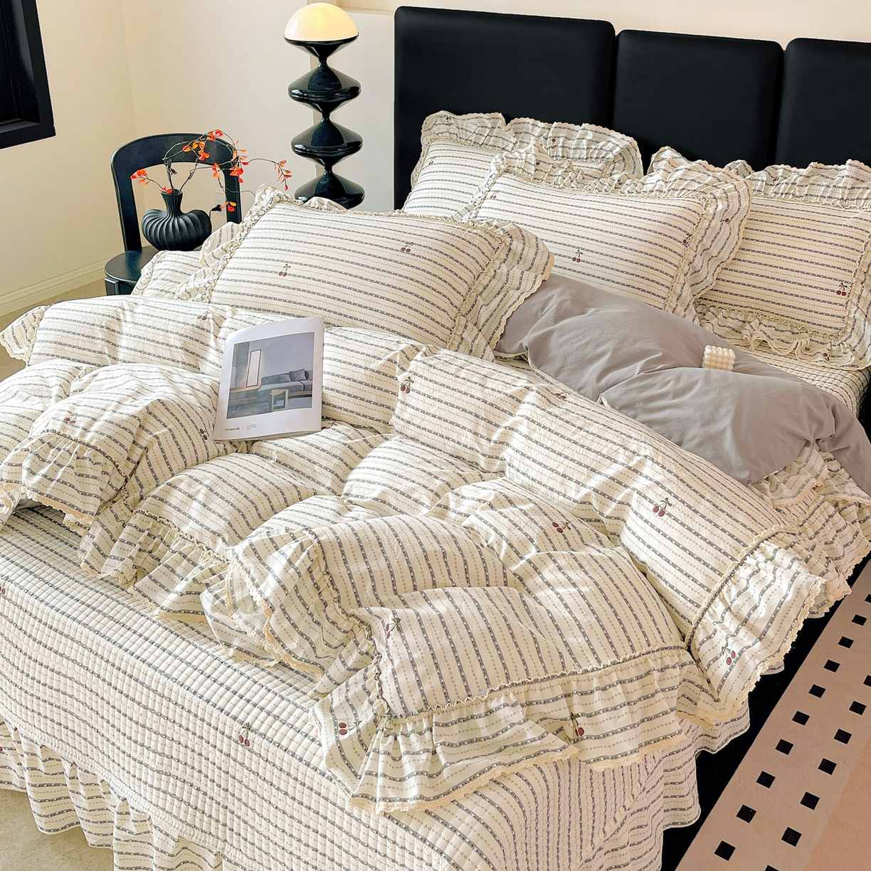 91家纺网 家纺一手货源 找家纺 （总）富米莱（原臻工厂） 2026新款法式大花边A类古法仿棉云感纱床盖床裙四件套