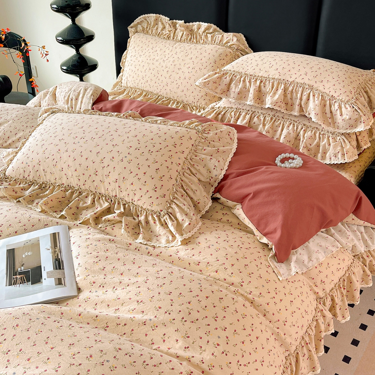 91家纺网 家纺一手货源 找家纺 富米莱（原臻工厂） 2026新款法式大花边A类古法仿棉云感纱床盖床裙四件套 大花边-焦糖玫瑰