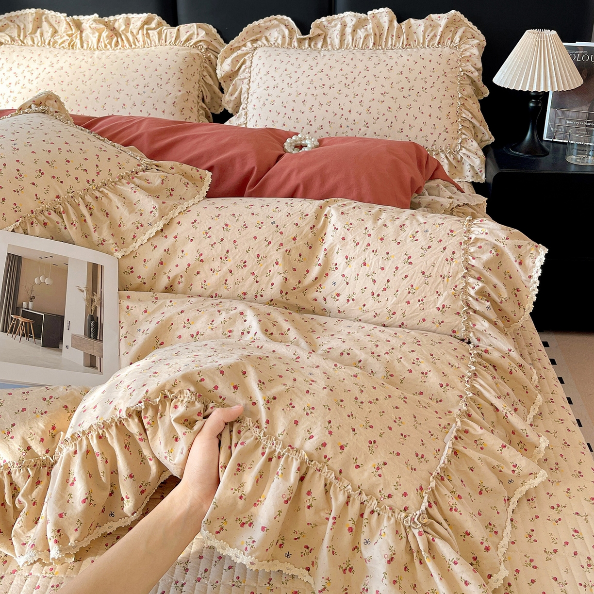 91家纺网 家纺一手货源 找家纺 富米莱（原臻工厂） 2026新款法式大花边A类古法仿棉云感纱床盖床裙四件套 大花边-焦糖玫瑰