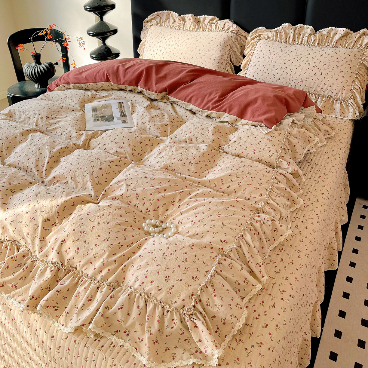 91家纺网 家纺一手货源 找家纺 富米莱（原臻工厂） 2026新款法式大花边A类古法仿棉云感纱床盖床裙四件套 大花边-焦糖玫瑰