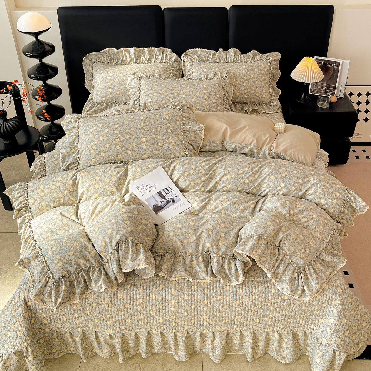 91家纺网 家纺一手货源 找家纺 富米莱（原臻工厂） 2026新款法式大花边A类古法仿棉云感纱床盖床裙四件套 大花边-雾灰蔷薇