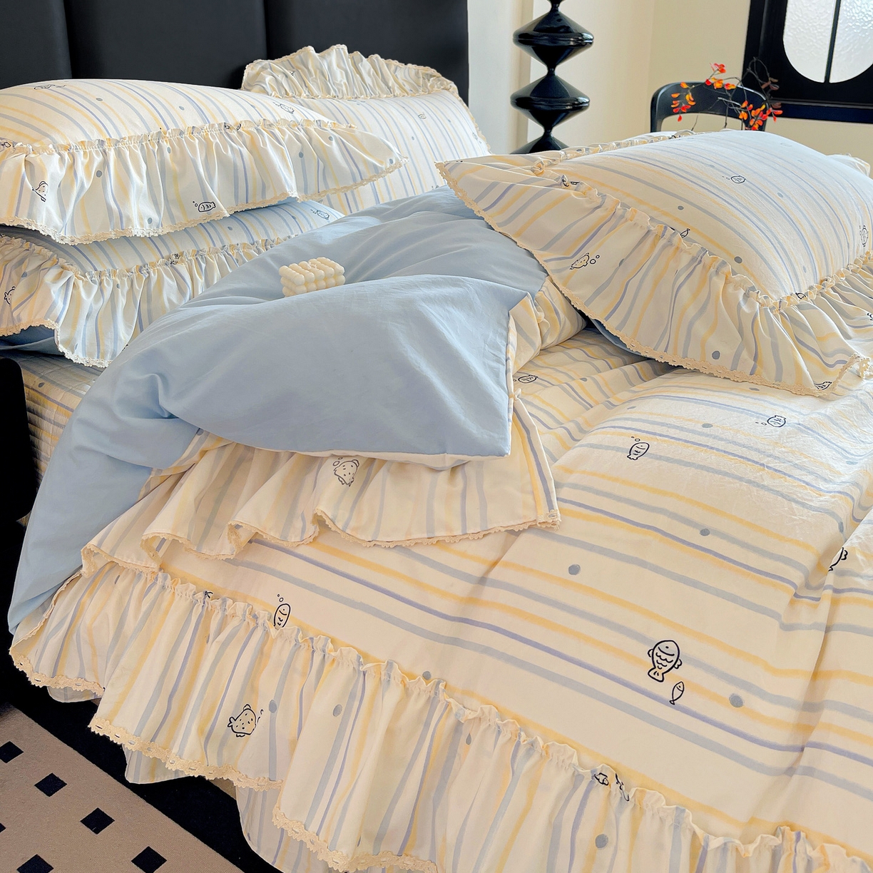 91家纺网 家纺一手货源 找家纺 富米莱（原臻工厂） 2026新款法式大花边A类古法仿棉云感纱床盖床裙四件套 大花边-鱼多多