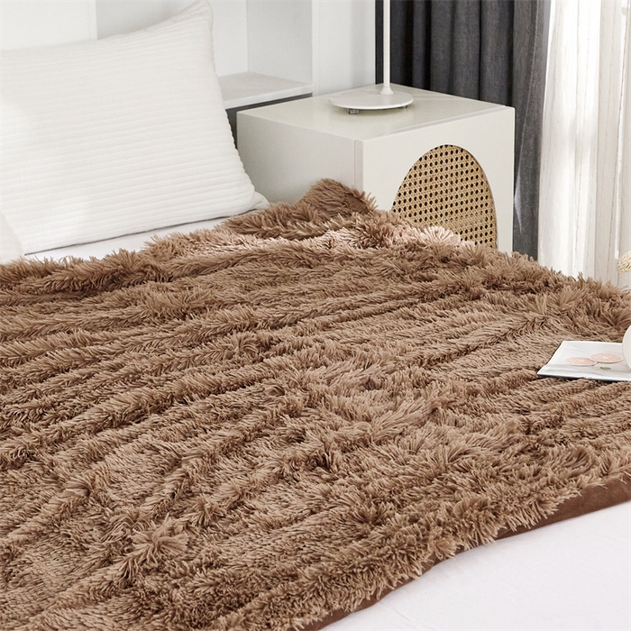 91家纺网 家纺一手货源 找家纺 品尚嘉2025水貂绒毛毯长毛绒法莱绒双层跨境外贸毯子 卡其色