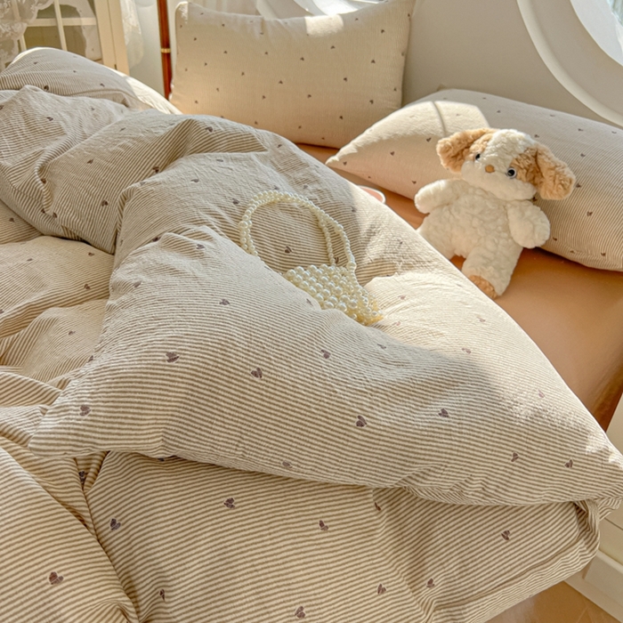 91家纺网 家纺一手货源 找家纺 （总）韩巢家纺 2025新款奶呼呼云感双层纱印花四件套