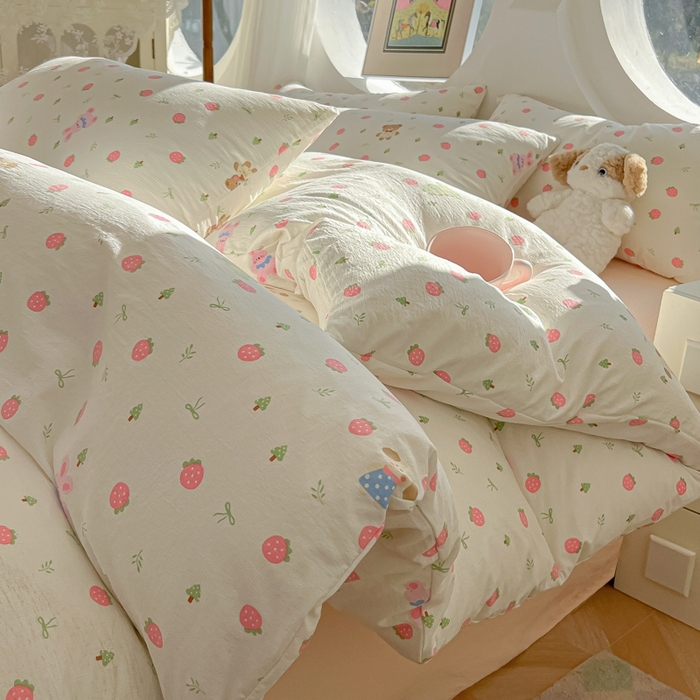 91家纺网 家纺一手货源 找家纺 （总）韩巢家纺 2025新款奶呼呼云感双层纱印花四件套