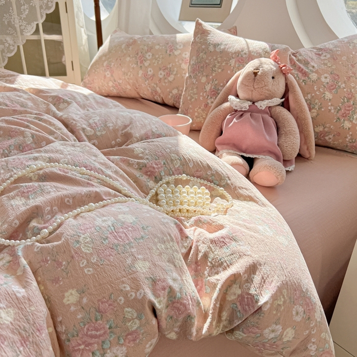 91家纺网 家纺一手货源 找家纺 韩巢家纺 2025新款奶呼呼云感双层纱印花四件套 爱如星辰