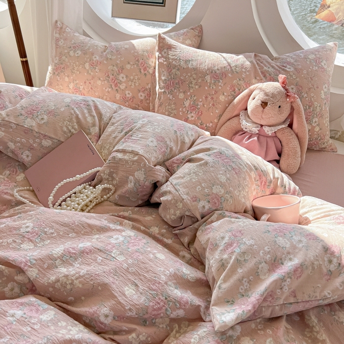 91家纺网 家纺一手货源 找家纺 韩巢家纺 2025新款奶呼呼云感双层纱印花四件套 爱如星辰