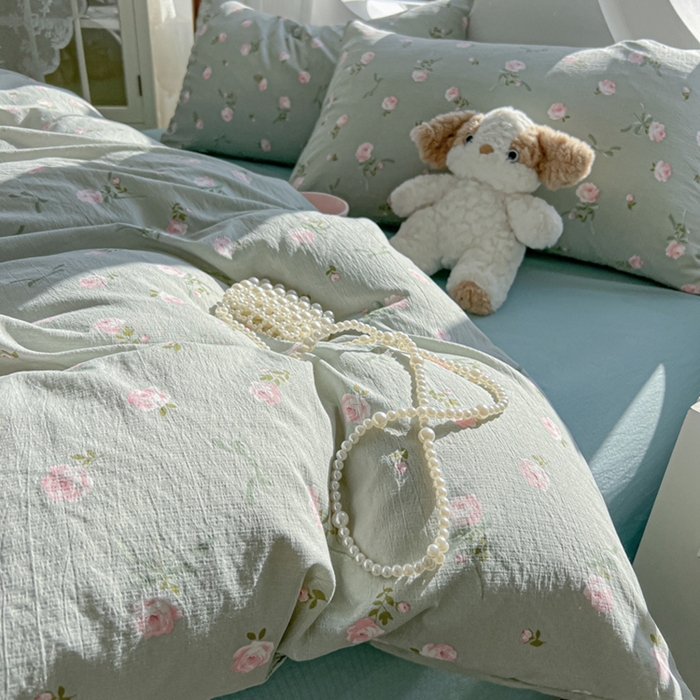 91家纺网 家纺一手货源 找家纺 韩巢家纺 2025新款奶呼呼云感双层纱印花四件套 半生倾慕