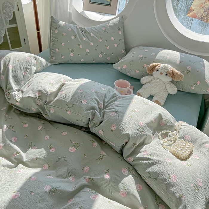 91家纺网 家纺一手货源 找家纺 韩巢家纺 2025新款奶呼呼云感双层纱印花四件套 半生倾慕