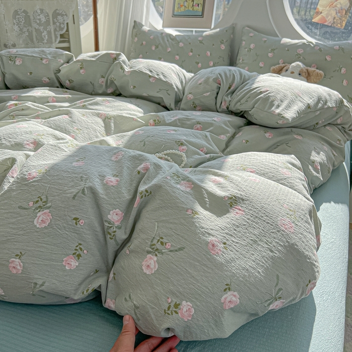 91家纺网 家纺一手货源 找家纺 韩巢家纺 2025新款奶呼呼云感双层纱印花四件套 半生倾慕