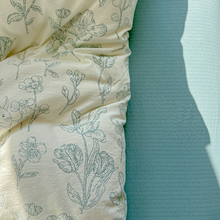 91家纺网 家纺一手货源 找家纺 韩巢家纺 2025新款奶呼呼云感双层纱印花四件套 海像森林