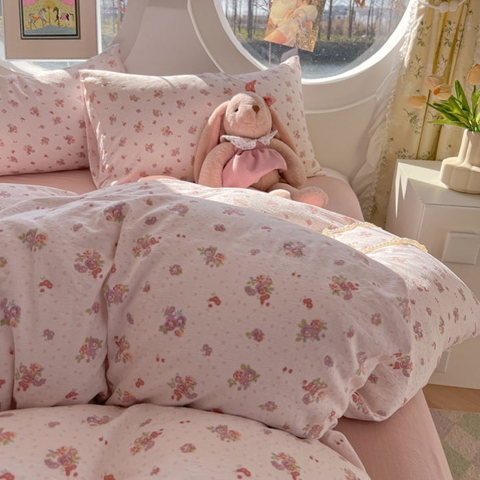 91家纺网 家纺一手货源 找家纺 韩巢家纺 2025新款奶呼呼云感双层纱印花四件套 落日暮年