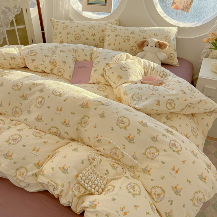 91家纺网 家纺一手货源 找家纺 韩巢家纺 2025新款奶呼呼云感双层纱印花四件套 兔子的欢喜