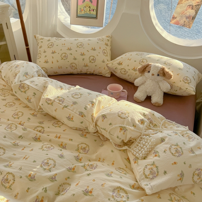 91家纺网 家纺一手货源 找家纺 韩巢家纺 2025新款奶呼呼云感双层纱印花四件套 兔子的欢喜