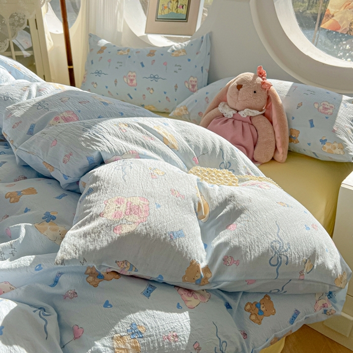 91家纺网 家纺一手货源 找家纺 韩巢家纺 2025新款奶呼呼云感双层纱印花四件套 小猫时光篮