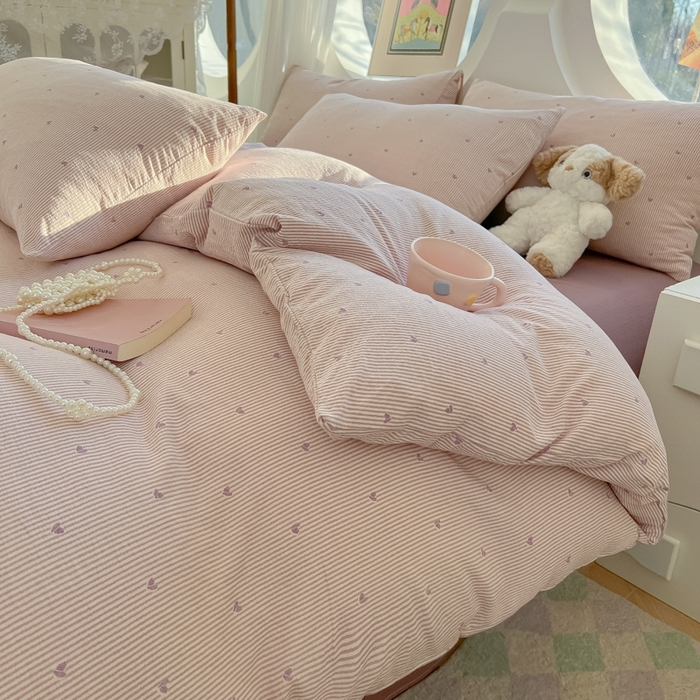 91家纺网 家纺一手货源 找家纺 韩巢家纺 2025新款奶呼呼云感双层纱印花四件套 紫倾心