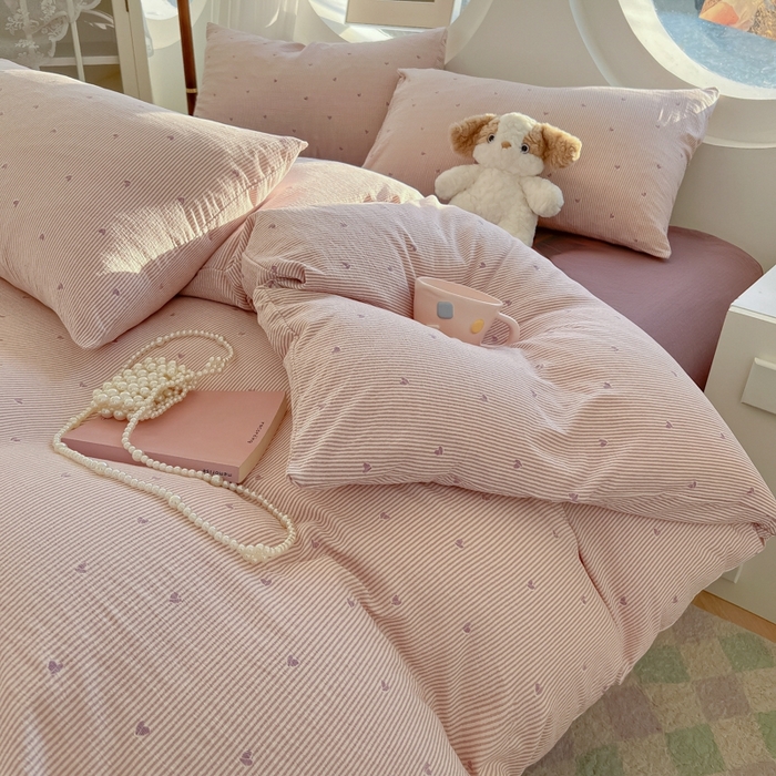 91家纺网 家纺一手货源 找家纺 韩巢家纺 2025新款奶呼呼云感双层纱印花四件套 紫倾心