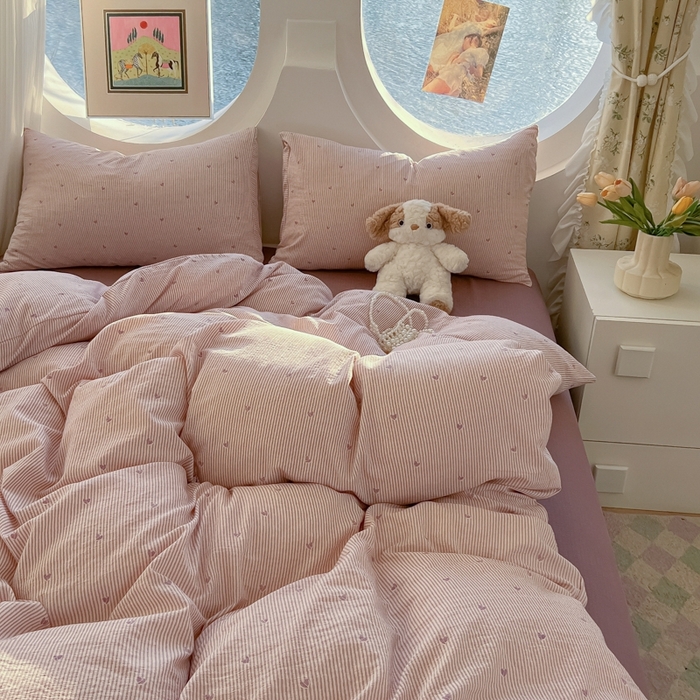 91家纺网 家纺一手货源 找家纺 韩巢家纺 2025新款奶呼呼云感双层纱印花四件套 紫倾心