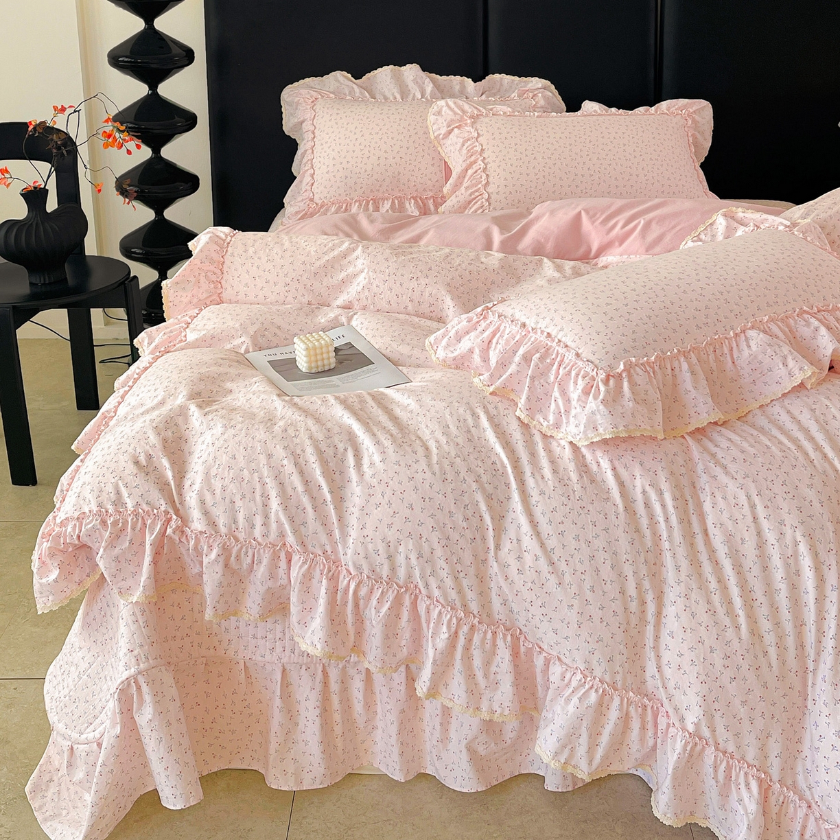 91家纺网 家纺一手货源 找家纺 富米莱单品馆 2026新款法式大花边A类古法仿棉云感纱单被套 大花边-粉花柔卧