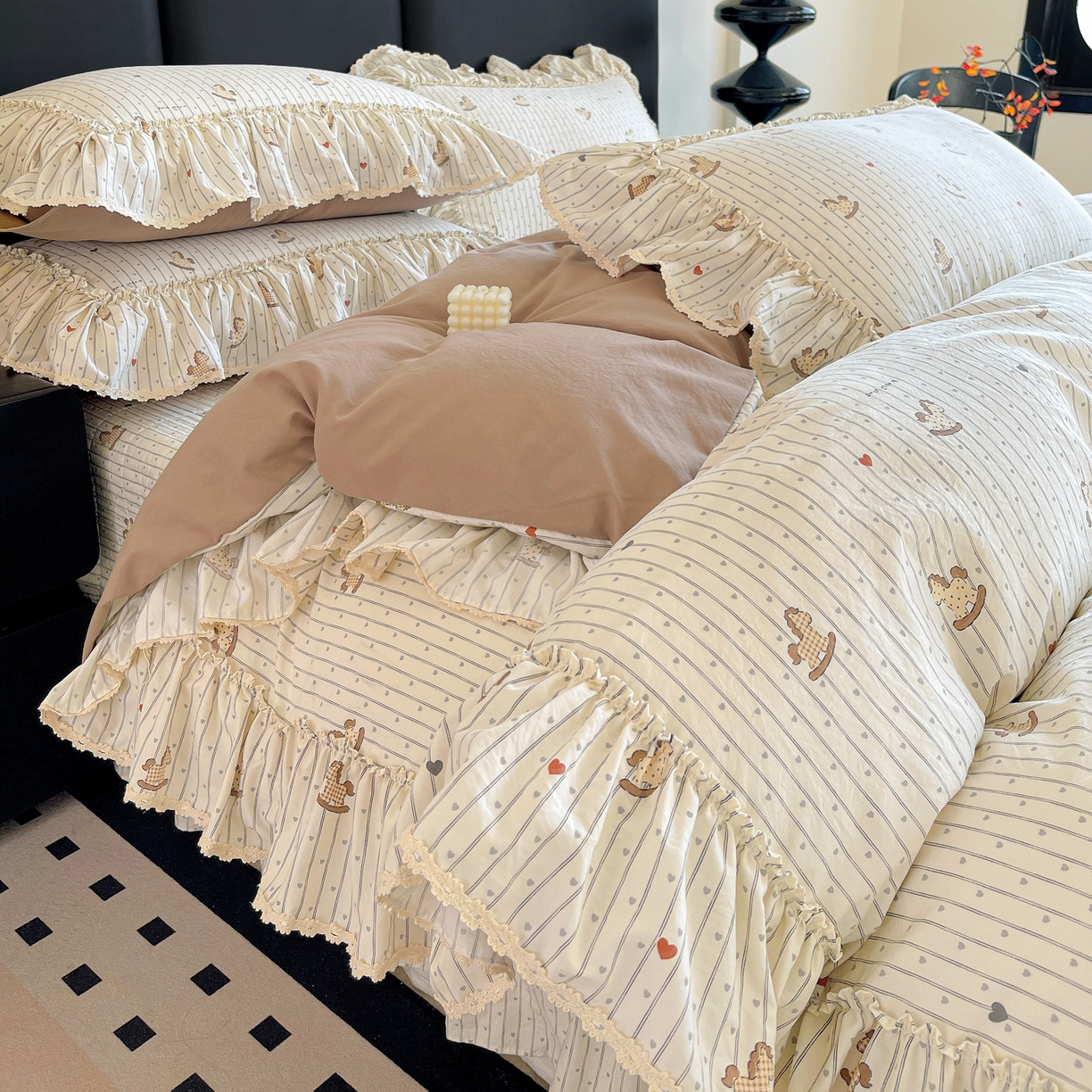 91家纺网 家纺一手货源 找家纺 富米莱单品馆 2026新款法式大花边A类古法仿棉云感纱单被套 大花边-好运木马