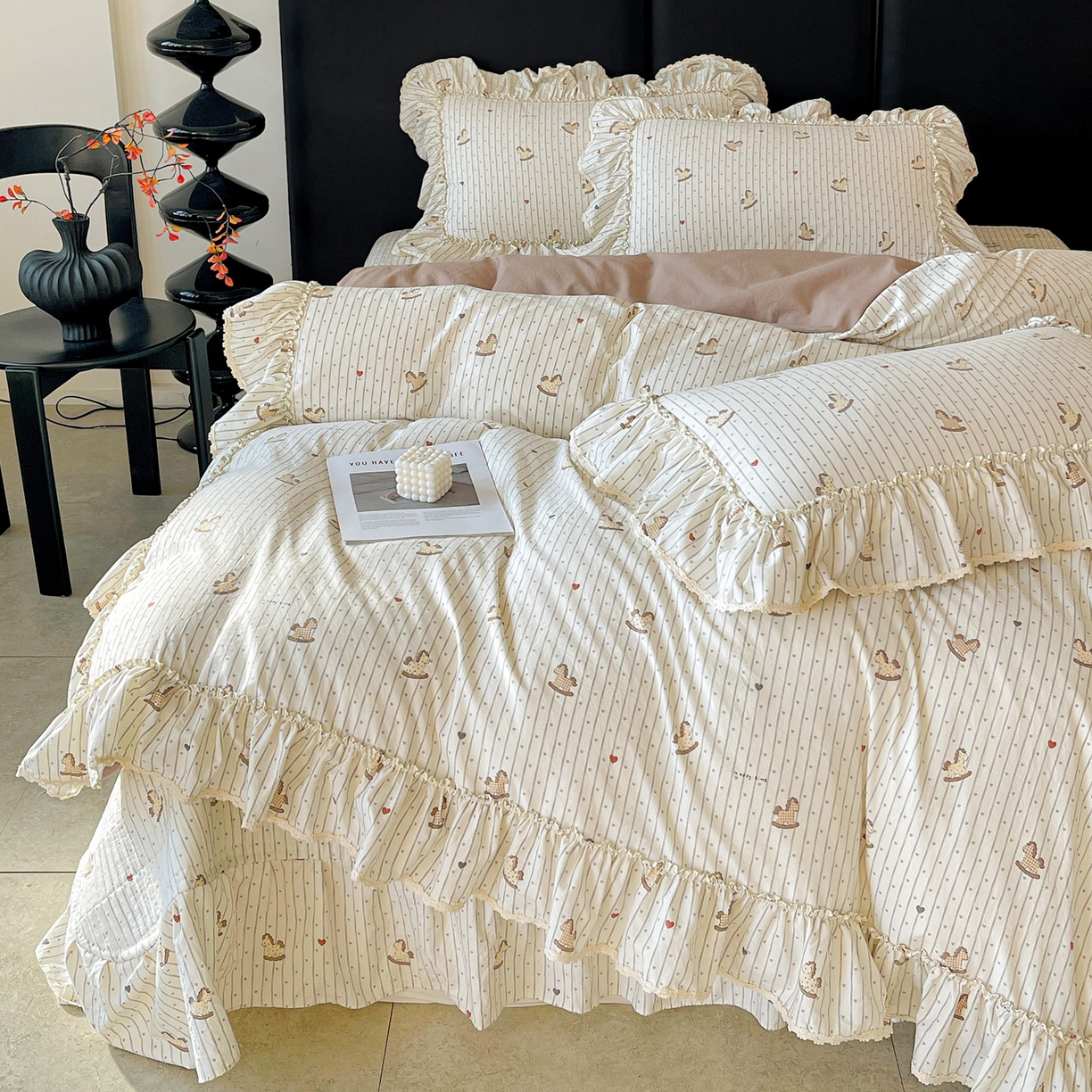 91家纺网 家纺一手货源 找家纺 富米莱单品馆 2026新款法式大花边A类古法仿棉云感纱单被套 大花边-好运木马