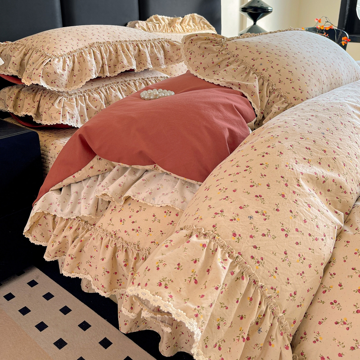 91家纺网 家纺一手货源 找家纺 富米莱单品馆 2026新款法式大花边A类古法仿棉云感纱单被套 大花边-焦糖玫瑰