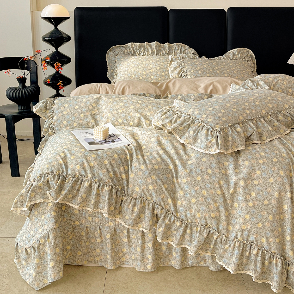 91家纺网 家纺一手货源 找家纺 富米莱单品馆 2026新款法式大花边A类古法仿棉云感纱单被套 大花边-雾灰蔷薇