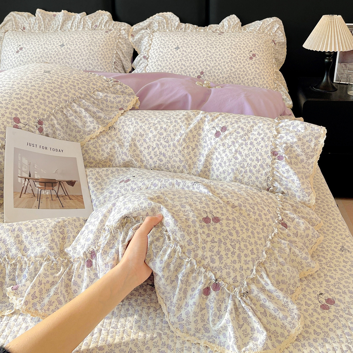 91家纺网 家纺一手货源 找家纺 富米莱单品馆 2026新款法式大花边A类古法仿棉云感纱单被套 大花边-紫韵花漾