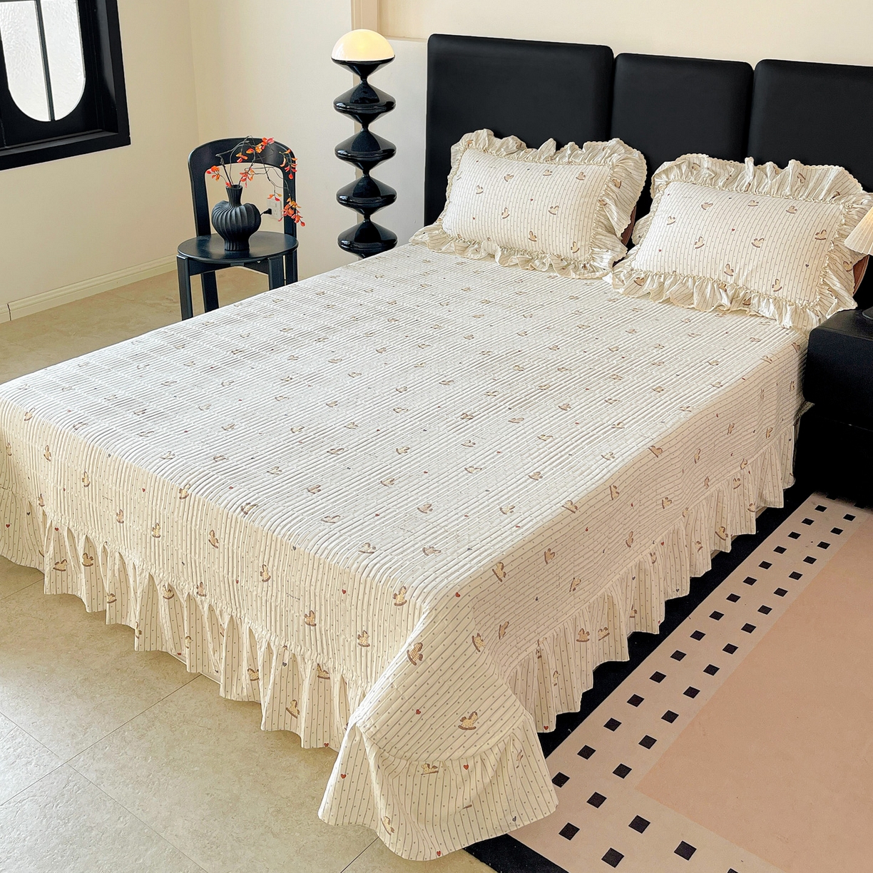 91家纺网 家纺一手货源 找家纺 富米莱单品馆 2026新款法式大花边A类古法仿棉云感纱单床盖 大花边-好运木马