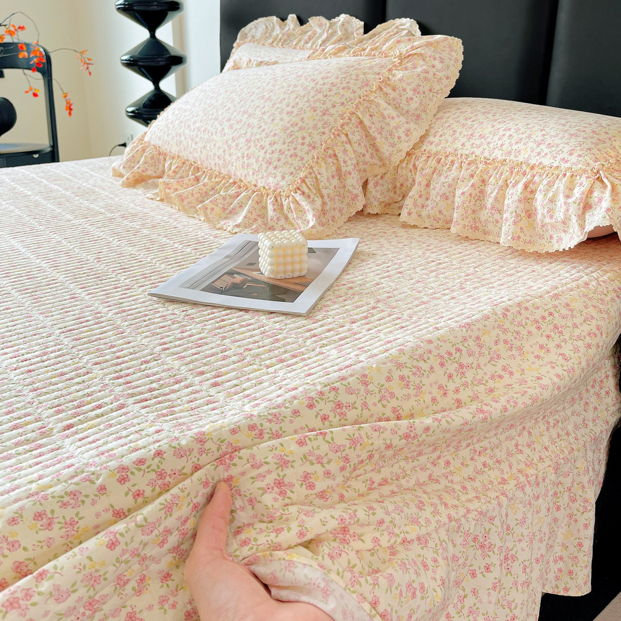 91家纺网 家纺一手货源 找家纺 富米莱单品馆 2026新款法式大花边A类古法仿棉云感纱单床盖 大花边-小幸运