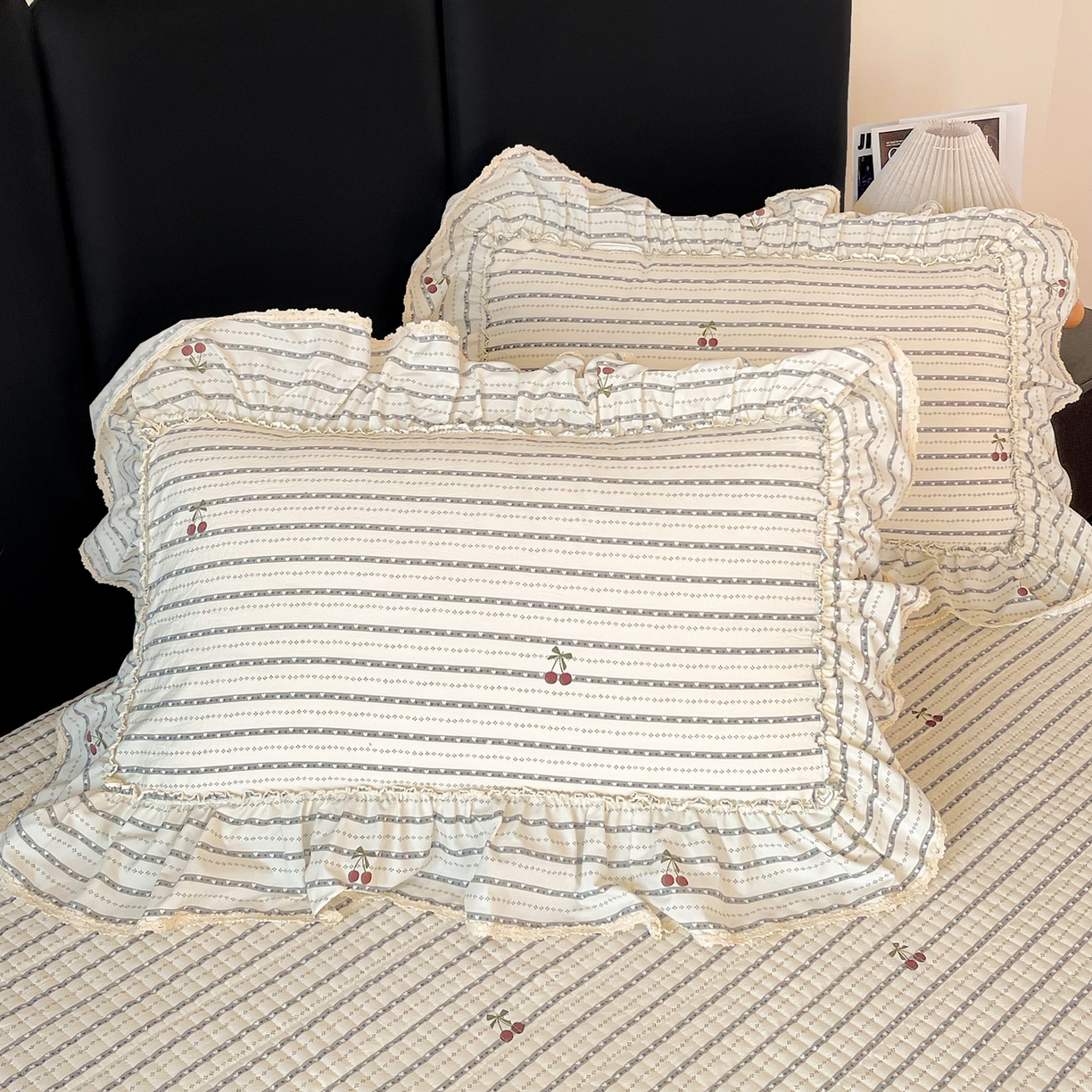 91家纺网 家纺一手货源 找家纺 （总）富米莱单品馆 2026新款法式大花边A类古法仿棉云感纱单枕套