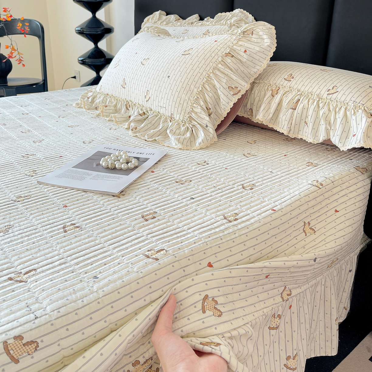 91家纺网 家纺一手货源 找家纺 富米莱单品馆 2026新款法式大花边A类古法仿棉云感纱单枕套 大花边-好运木马