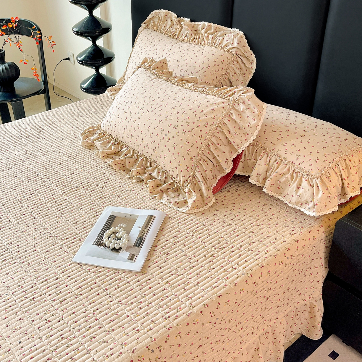 91家纺网 家纺一手货源 找家纺 富米莱单品馆 2026新款法式大花边A类古法仿棉云感纱单床裙 大花边-焦糖玫瑰