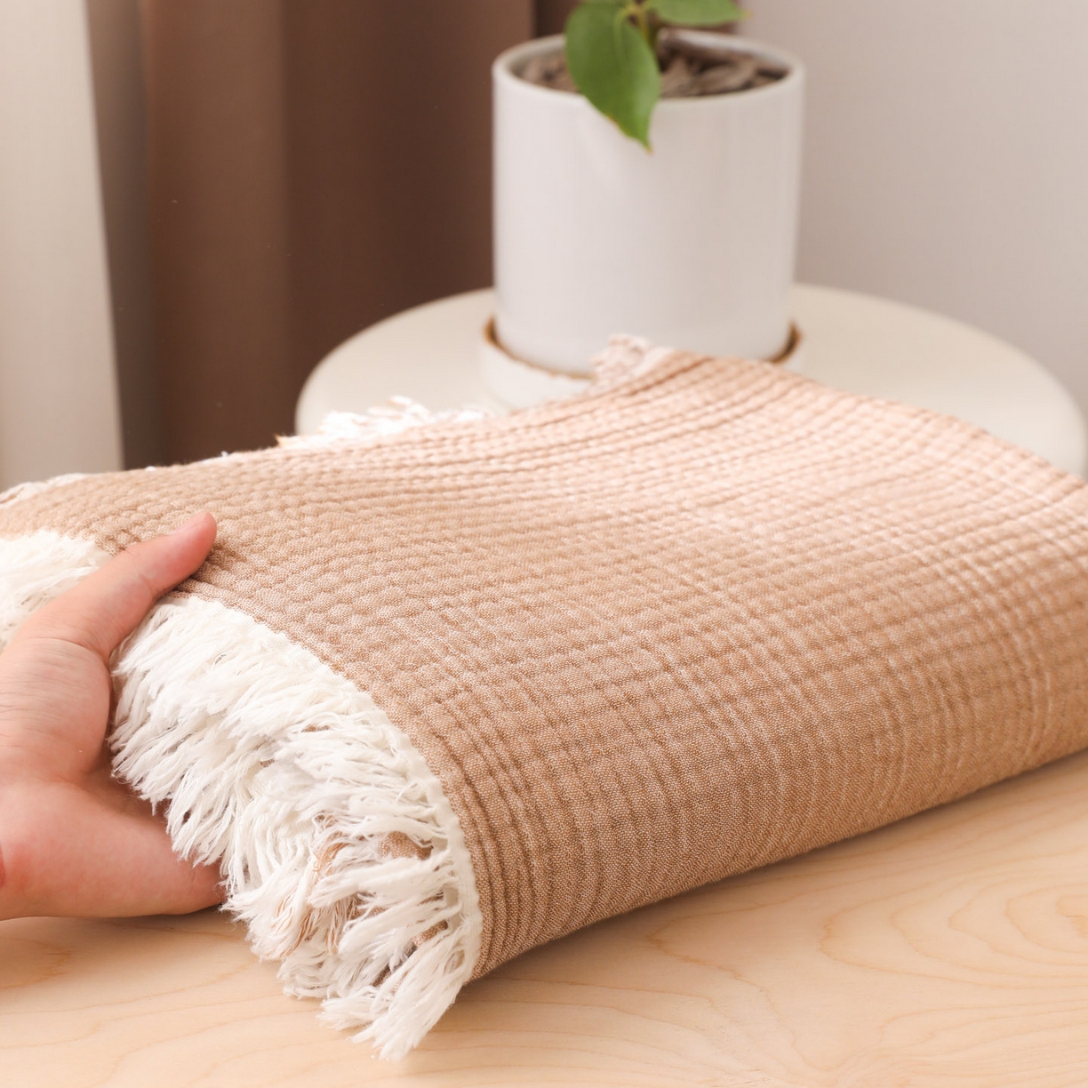 91家纺网 家纺一手货源 找家纺 【12.15周一秒杀 三人助力29.9带回家】100%棉四层纱流苏边毛毯子 