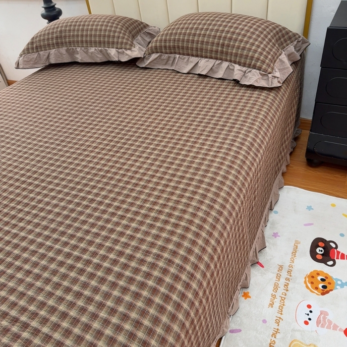 91家纺网 家纺一手货源 找家纺 暖居 2026年新款全棉色织水洗棉高温砂洗床盖三件套四件套 纽约格红