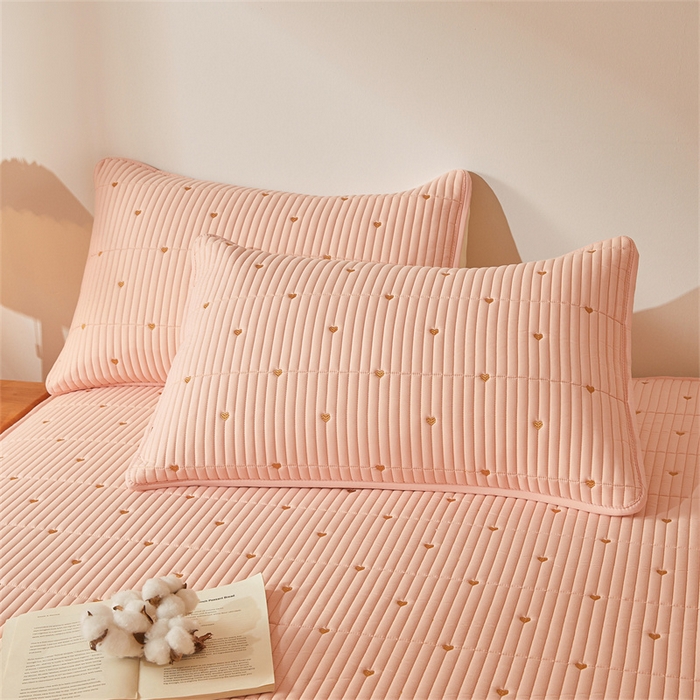 91家纺网 家纺一手货源 找家纺 伊人坊 2025新款A类水洗棉六面全包棉花夹棉床笠 爱心粉